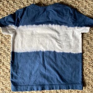 OshKosh Blue t-shirt Size 6-9M